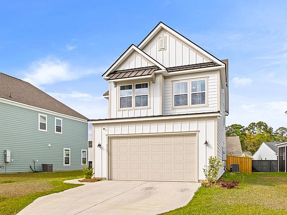 3rd image of 4127 Collins Dr