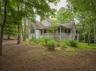 21 Smokewood Dr, Palmyra, VA 22963