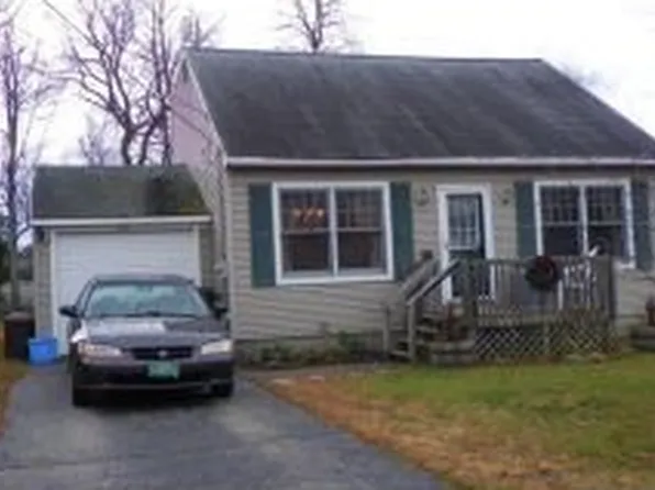 203 Woodlawn Rd, Burlington, VT 05408