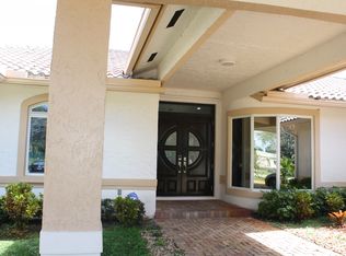 5678 SW 196th Ln, Southwest Ranches, FL 33332