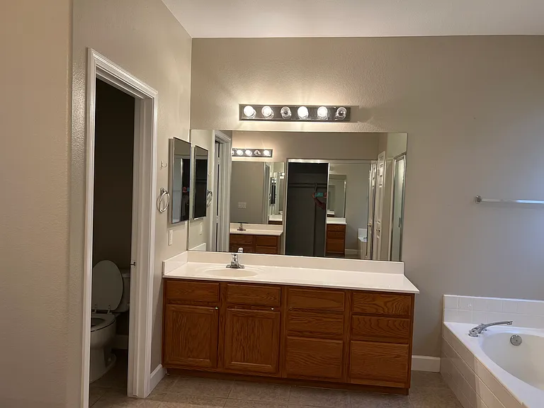 14533 W Verde Ln — Photo 19