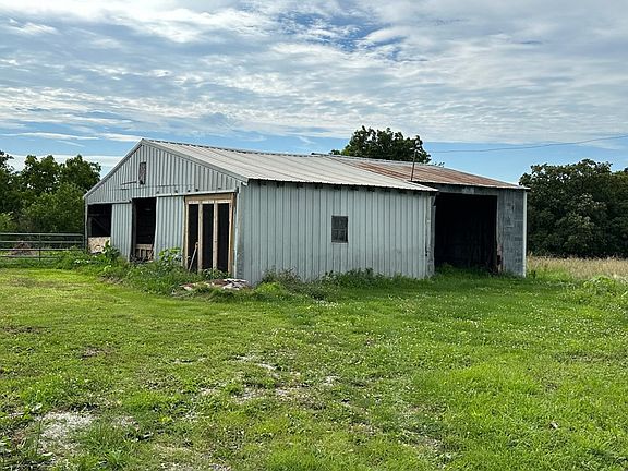 5th image of 16713 State Highway 129
