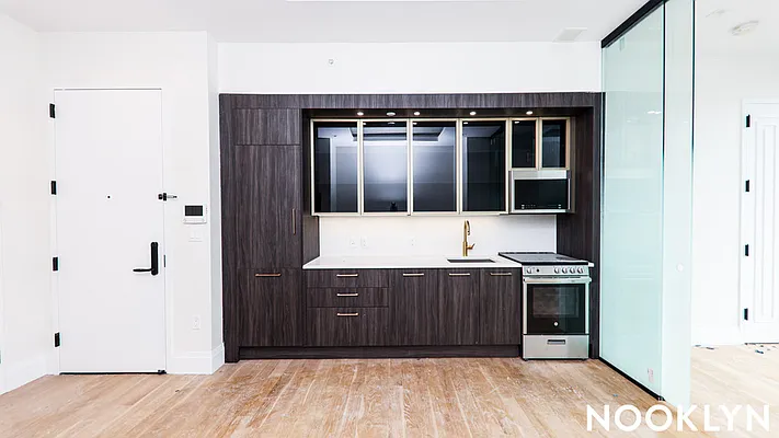 Rented by Nooklyn NYC LLC | media 71