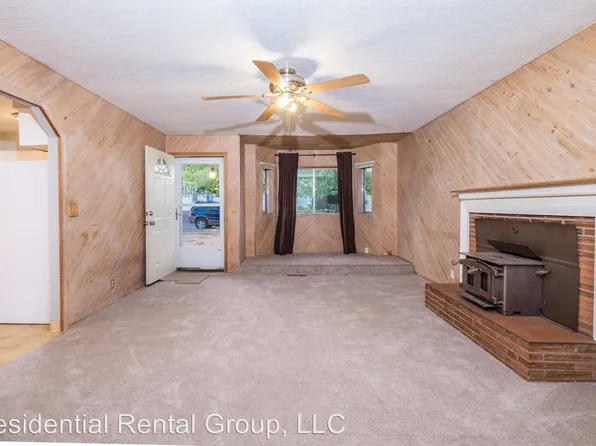2330 22nd Ave, Forest Grove, OR 97116