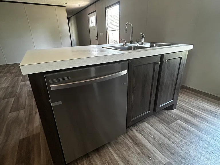 2207 W Macarthur Rd #11 — Photo 21