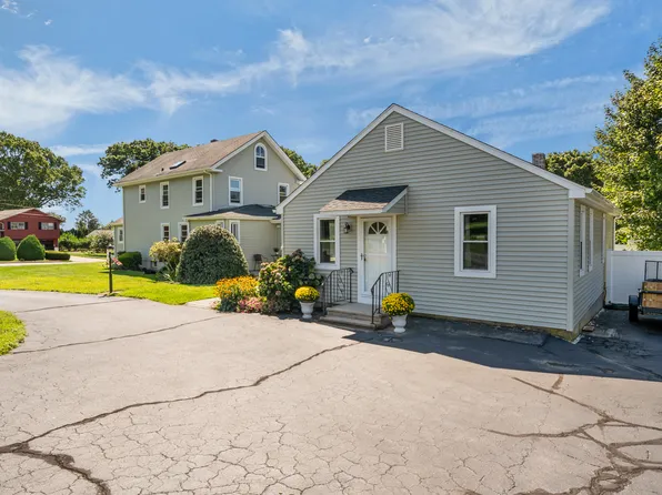 8 Colonial Dr #2, Westerly, RI 02891