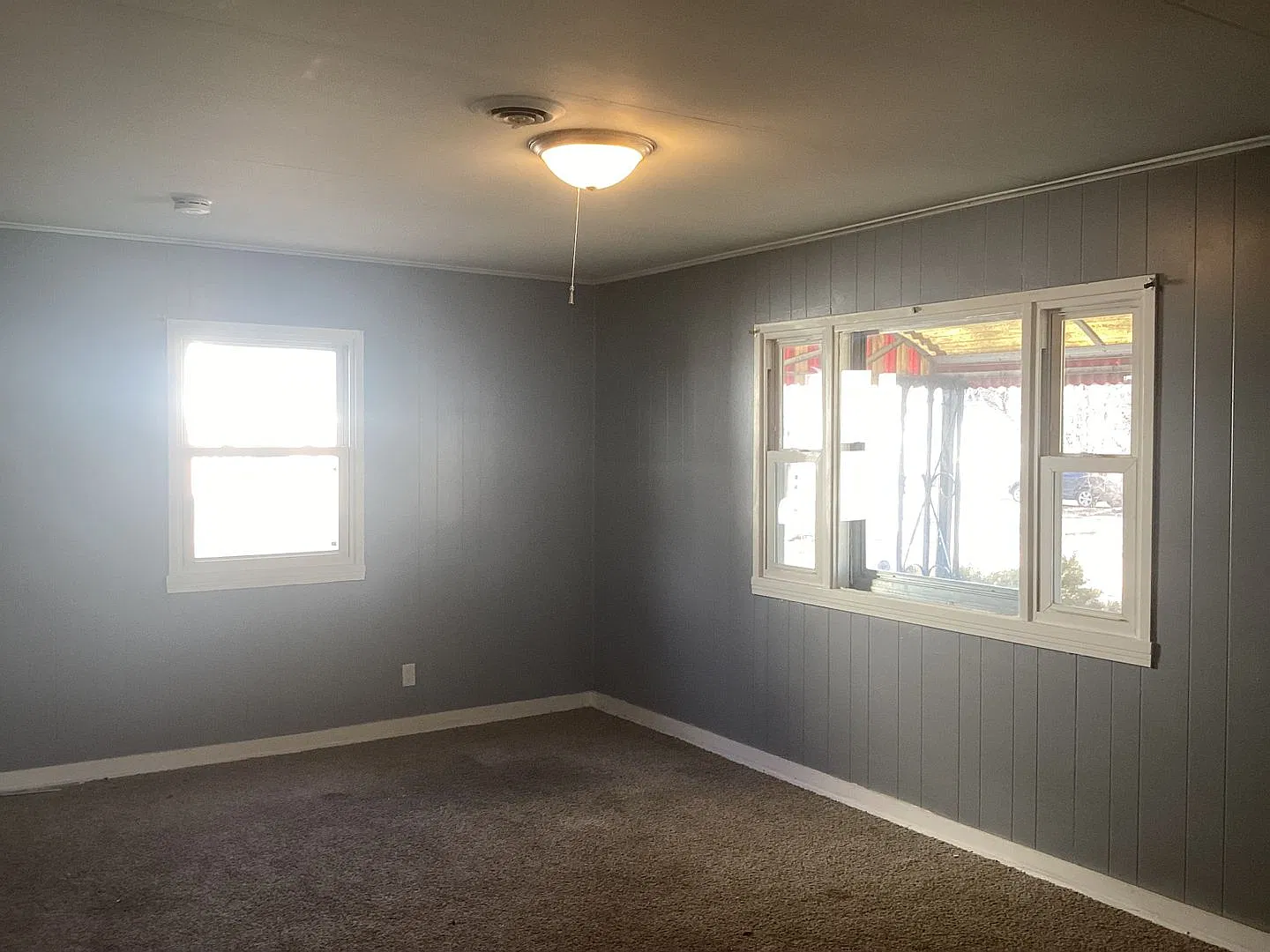 3 Bedroom Single Family home — Photo 2
