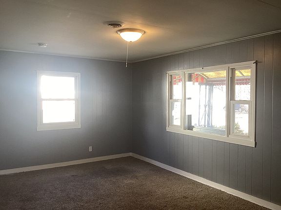 2nd image of 5167 N 47th St