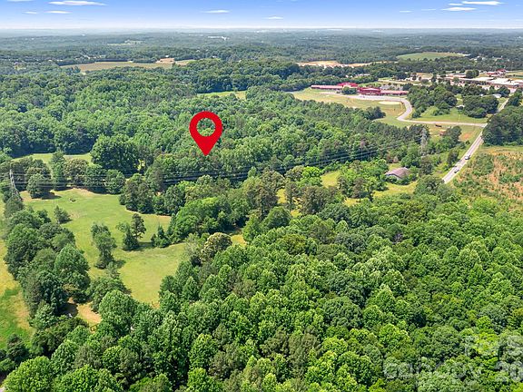 5th image of 4351 Lookout Dam Rd