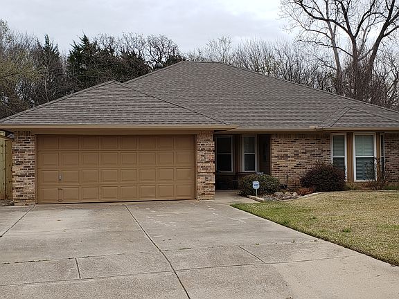 3rd image of 1430 Holley Cres