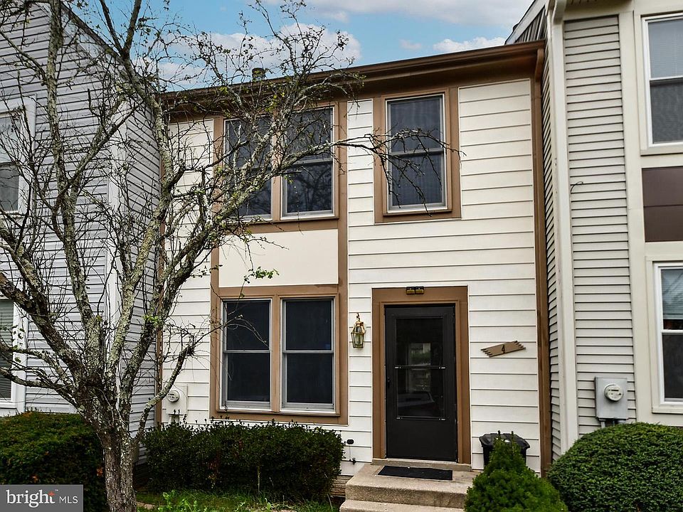 1st image of 4 Almanac Ct