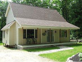 WELL MAINTAINED AND APPEALING