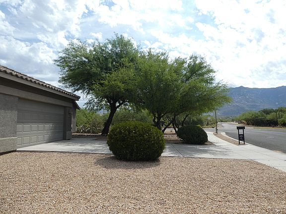 2nd image of 14993 N Gwynns Run Dr