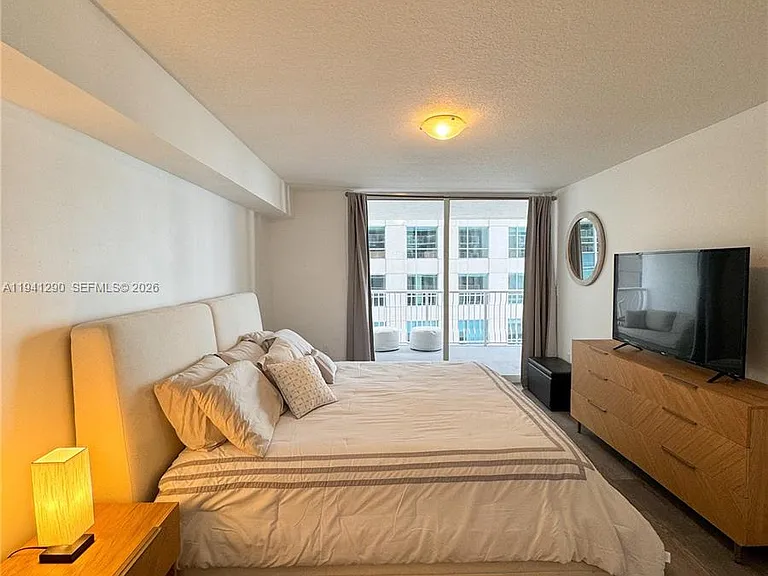 1200 Brickell Bay Dr #1708 — Photo 10