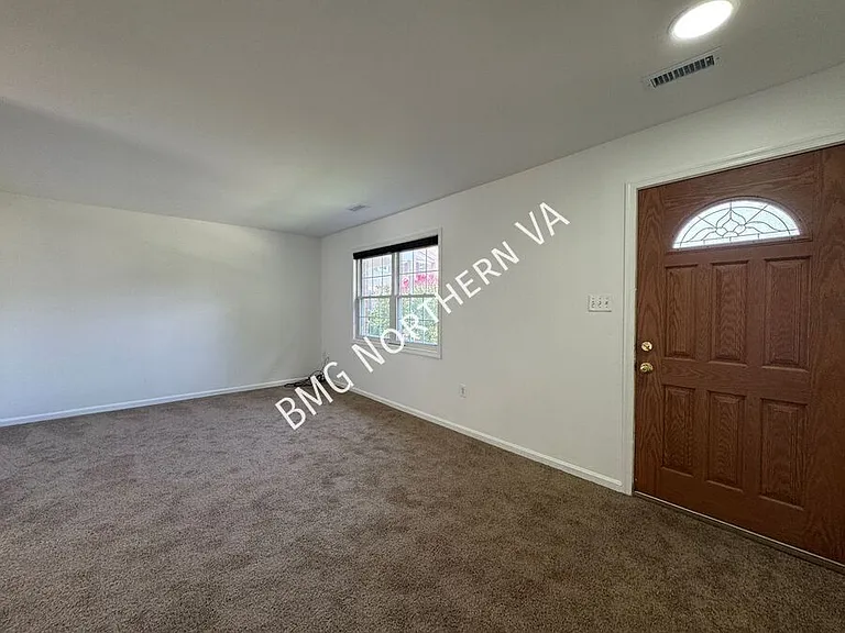 8763 Bretton Woods Dr — Photo 2