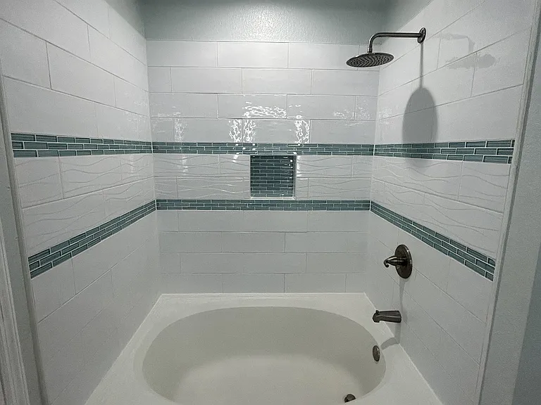 13703 Richmond Park Dr N #2206 — Photo 25