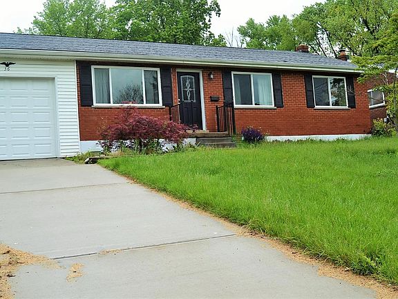 2nd image of 36 Julia Ave