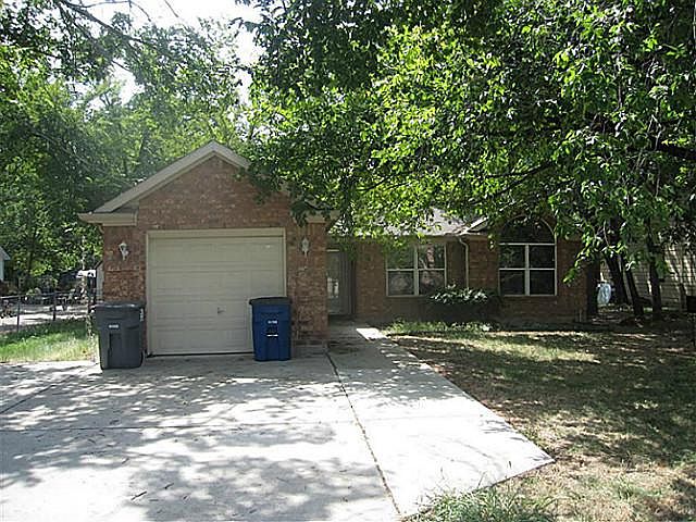 1st image of 621 Pleasant Meadows Dr