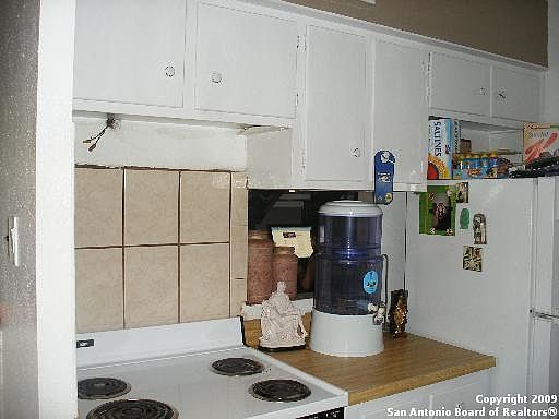 3rd image of 9915 POWHATAN DR #6 G