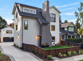 2631 34th Ave W, Seattle, WA 98199