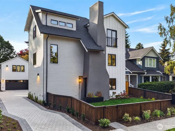 2631 34th Avenue W, Seattle, WA 98199