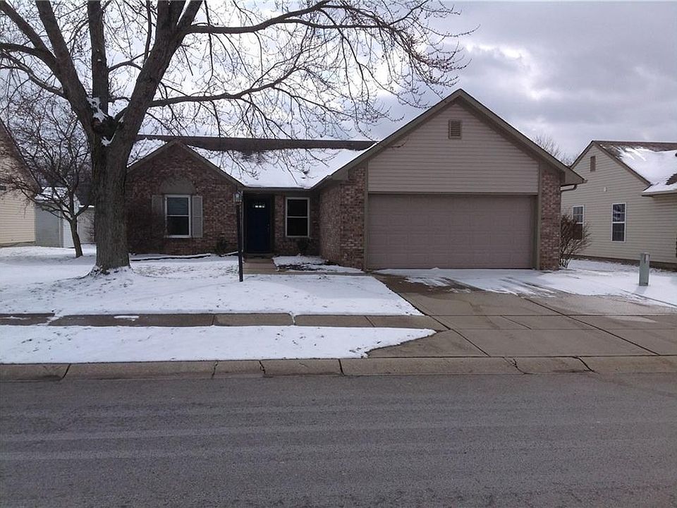 1st image of 1935 Maple Park Dr