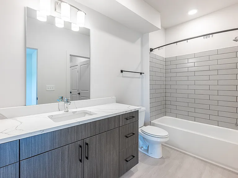 Heritage Rise Residences — Photo 13