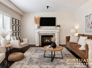 53 Valiant Cir, Hamilton, ON L0R 1C0