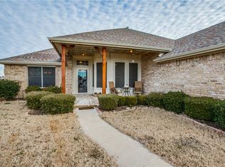 1540 Meadowbrook Ln, Nevada, TX 75173