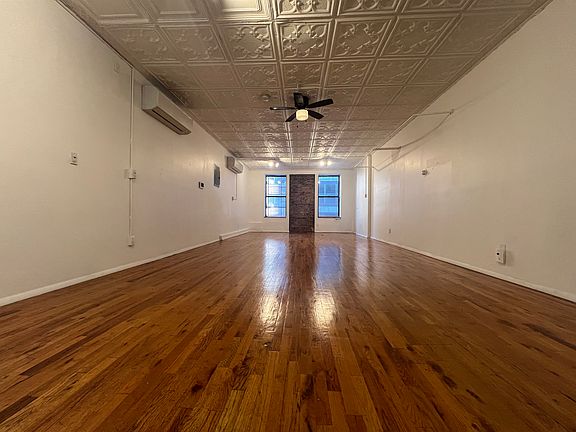 2nd image of 21 Orchard St #2F