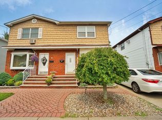 99 Leverett Ave, Staten Island, NY 10308