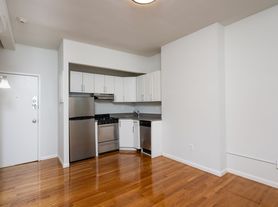 175 Saint Botolph St, Boston, MA
