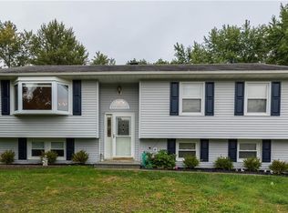 31 Jefferson Dr, Monroe, NY 10950