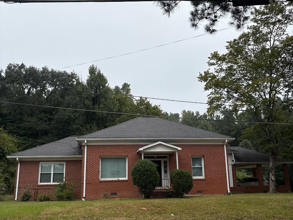 2886 Fairburn Rd SW