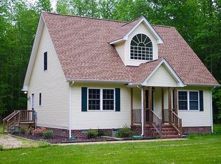 1623 York River Rd, Shacklefords, VA 23156