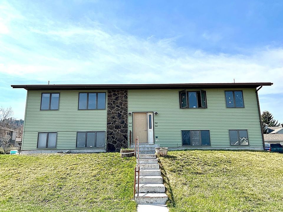 1st image of 744 Darby St #744