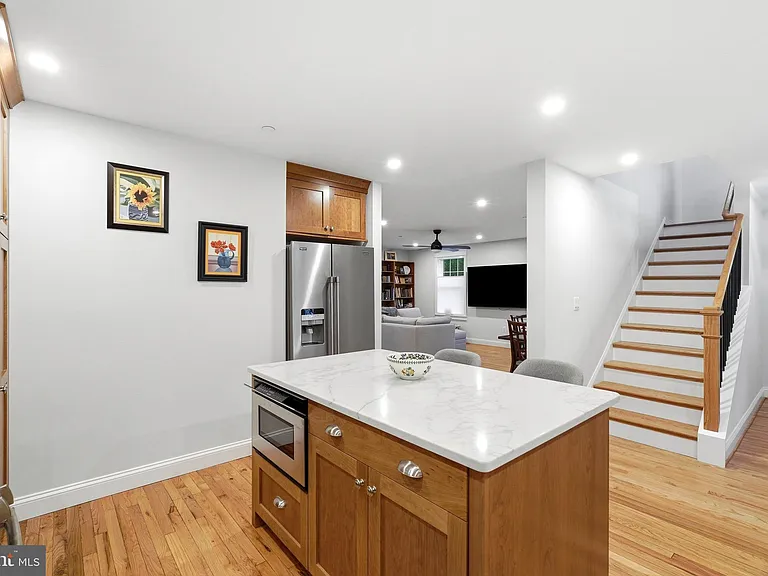 1227 Clagett Dr — Photo 11
