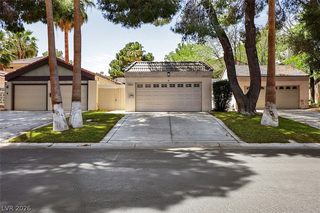 2965 Bel Air Dr