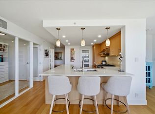 455 Beach Cres #803, Vancouver, BC V6Z 3E5