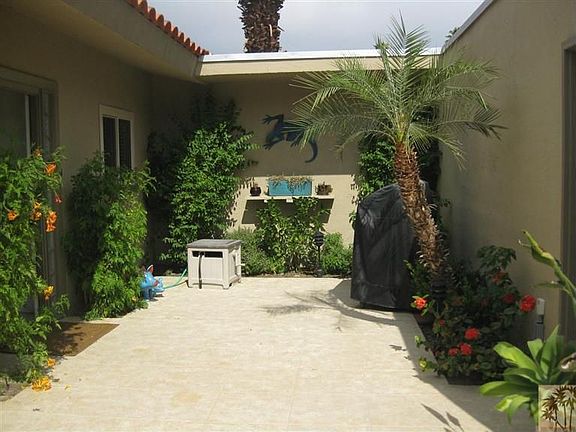 2nd image of 49680 Coachella Dr