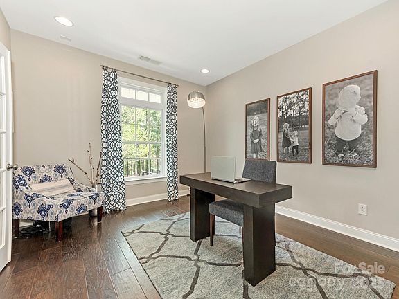 3rd image of 10201 Daufuskie Dr