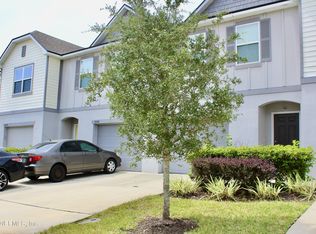 10570 Madrone Cove Ct, Jacksonville, FL 32218