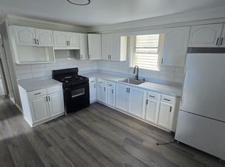 49 Norwood St, Newark, NJ 07106