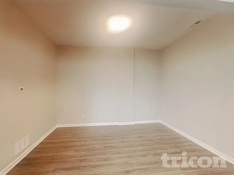 1098 Tomahawk Pl — Photo 5