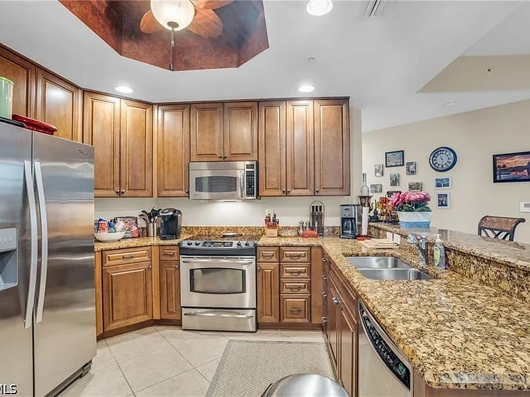 5781 Cape Harbour Dr #1301 — Photo 18