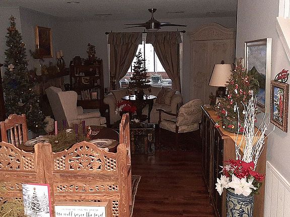 4th image of 31 Mountain View Ct
