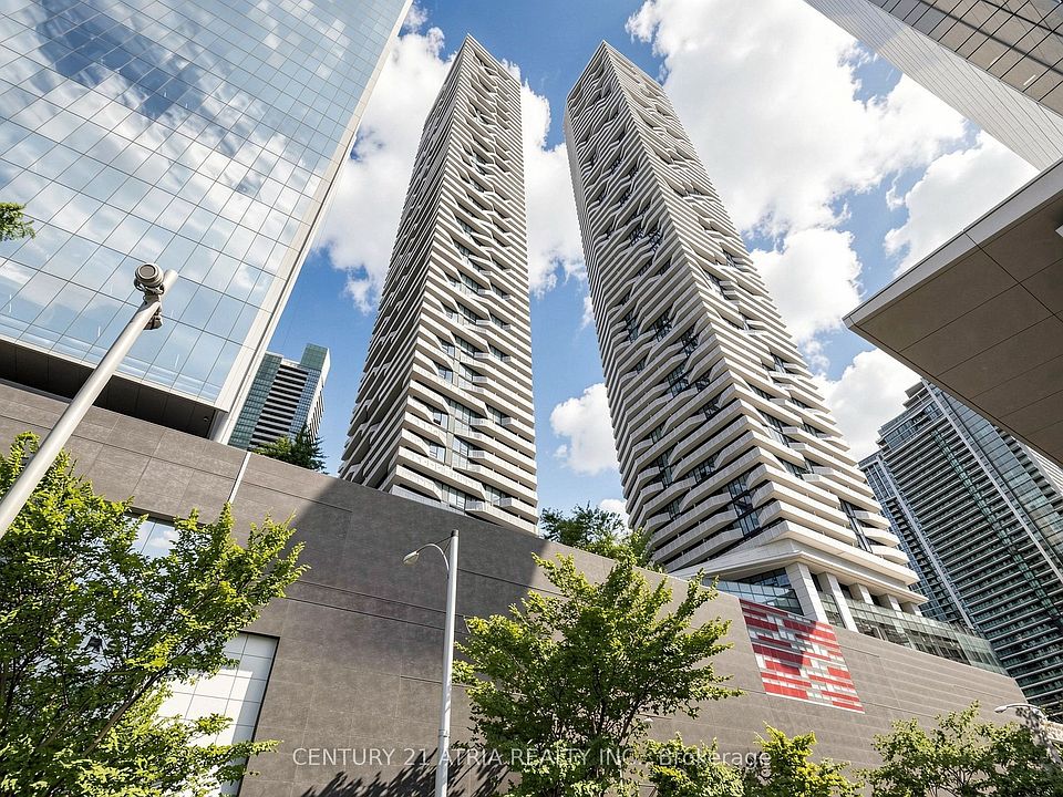 1st image of 88 Harbour St #5205