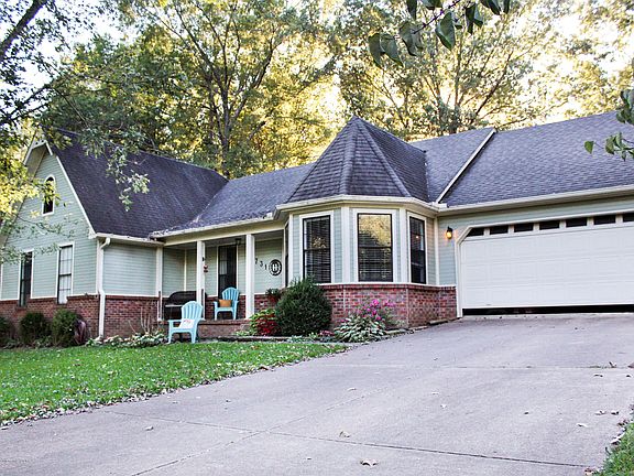 3rd image of 2731 Birch Island Dr