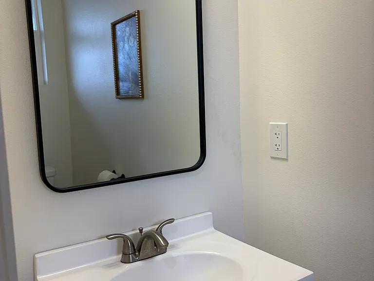 27 Dogwood St S — Photo 12