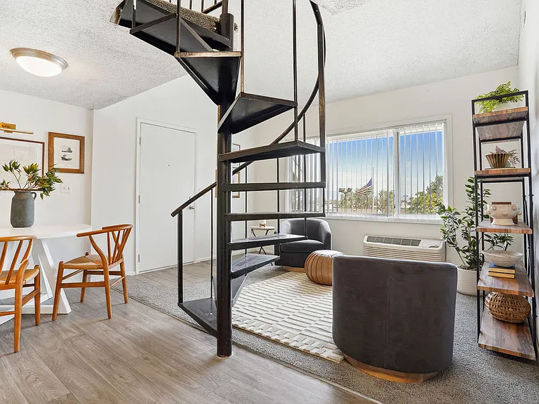Layton Meadows Apartments — Photo 14
